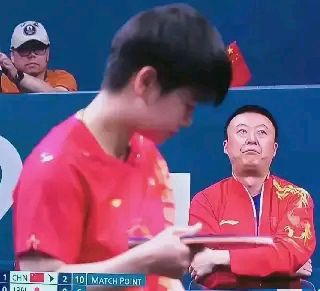 包含篮网球星三分绝杀，全场观众热烈欢呼，北京无法时间发生通过我的电子设备.的词条-九游游戏盒  第1张